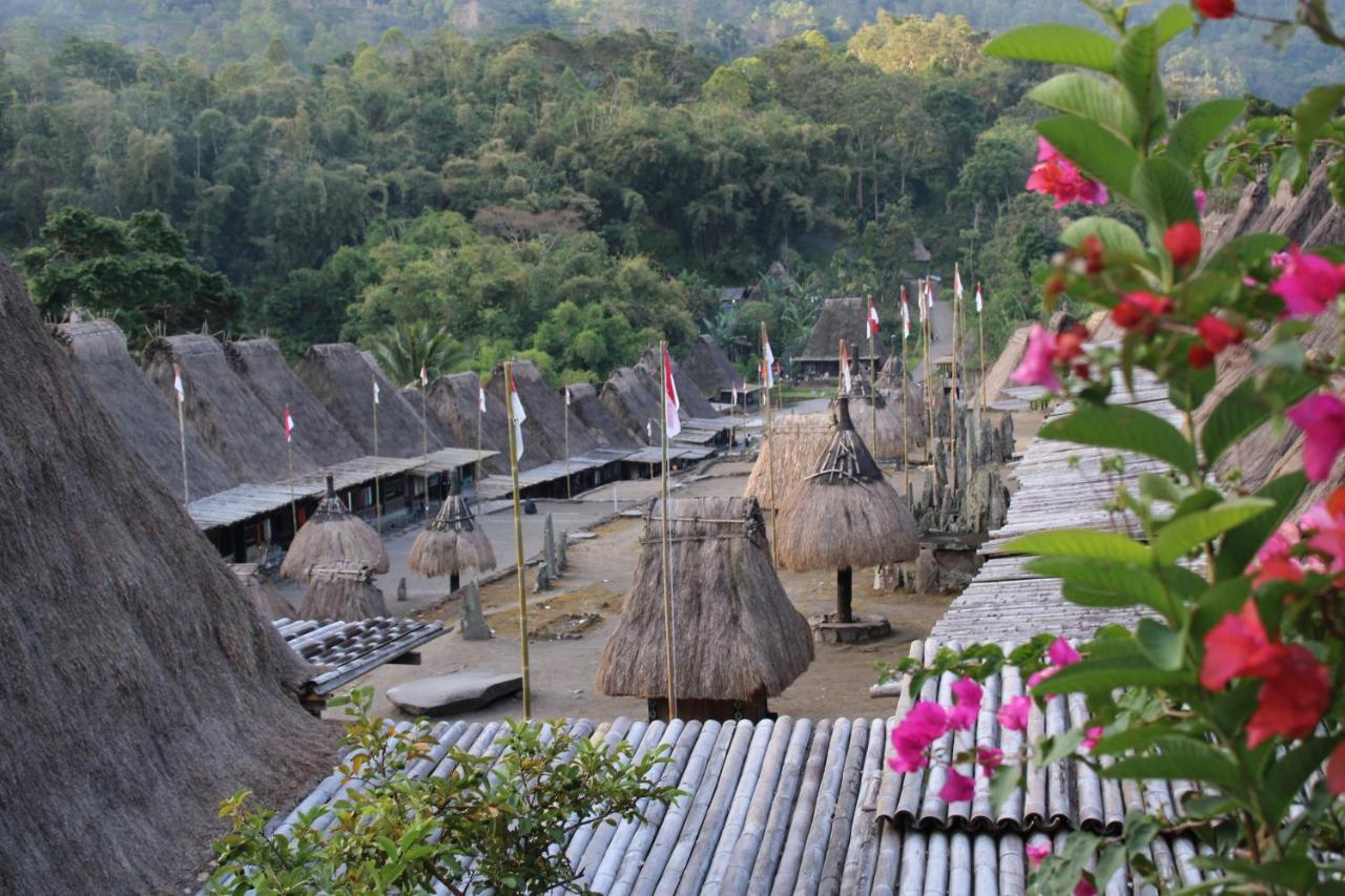 Riung Tiga Empat Tujuh Guesthouse 外观 照片